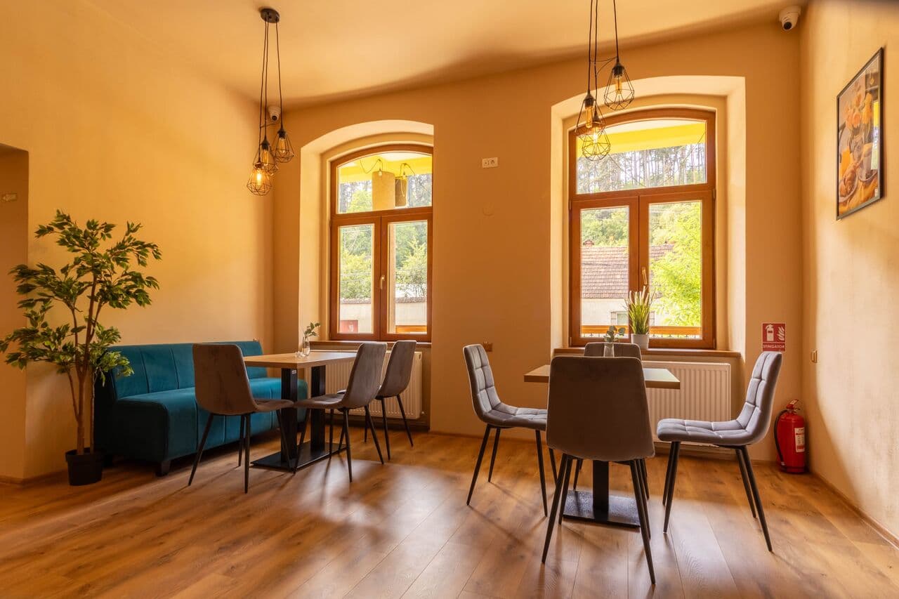 Hygge Cafe Lounge – locație evenimente în Județul Brașov | similar cu Castle Events