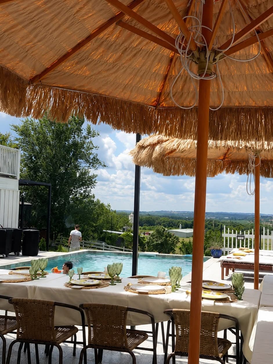 Ever Green Resort, piscina — locație de evenimente în Chetrosu
