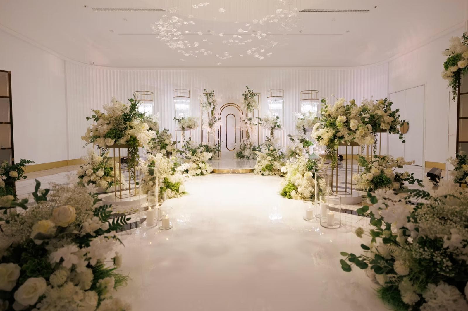 Madison Park - The White Garden, sala de evenimente — locație de evenimente în Chișinău