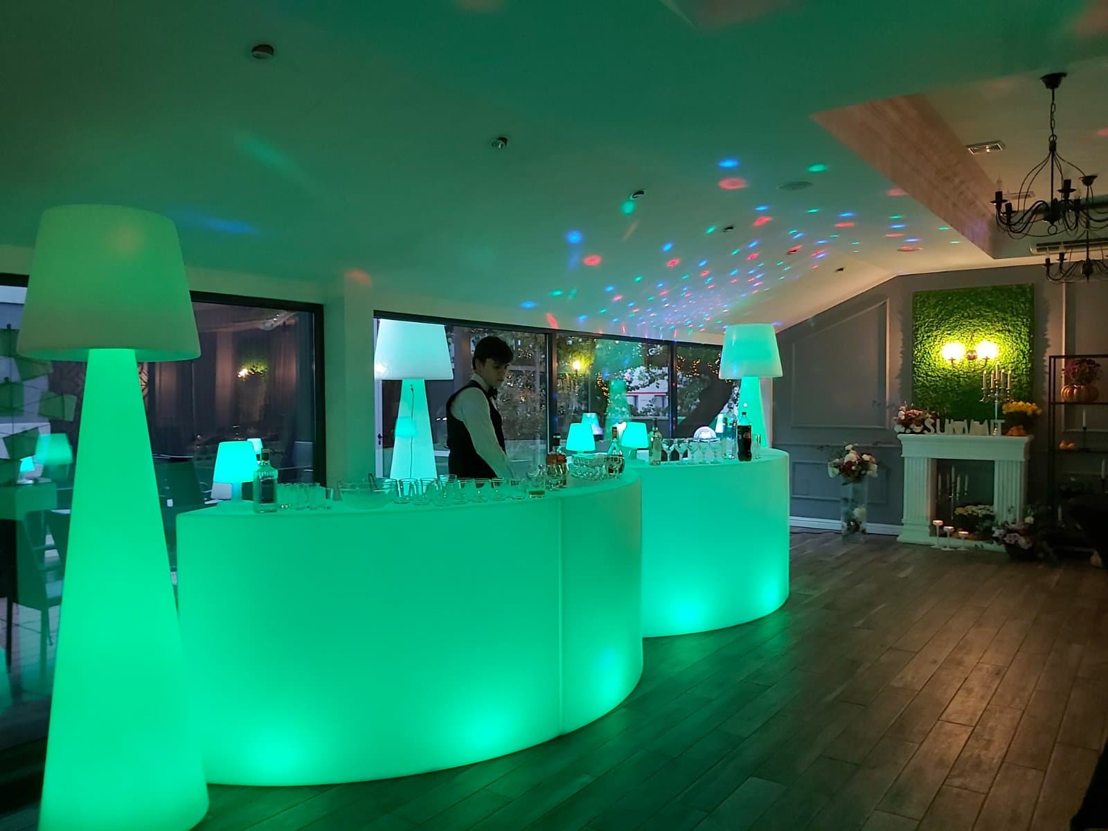 Summit Events - Restaurant Summit, barul — locație de evenimente în Chișinău