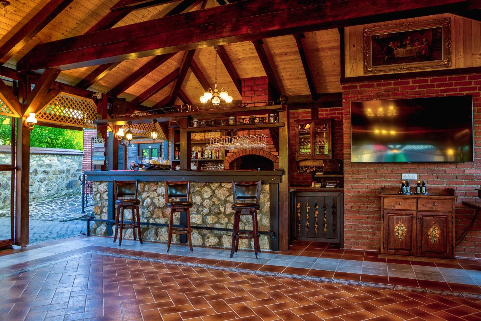 Garden Ambient – locație evenimente în Județul Brașov | similar cu Restaurant Edelweiss - Ambient Resort