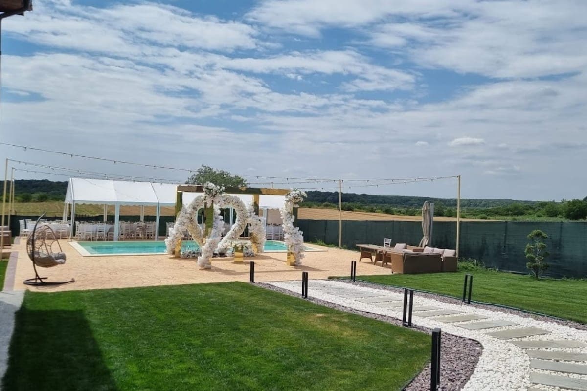 Alpha Sunset Events, grădina — locație de evenimente în Singureni