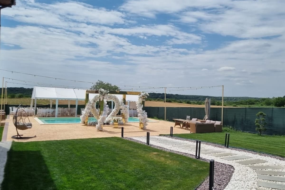 Alpha Sunset Events, grădina — locație de evenimente în Singureni
