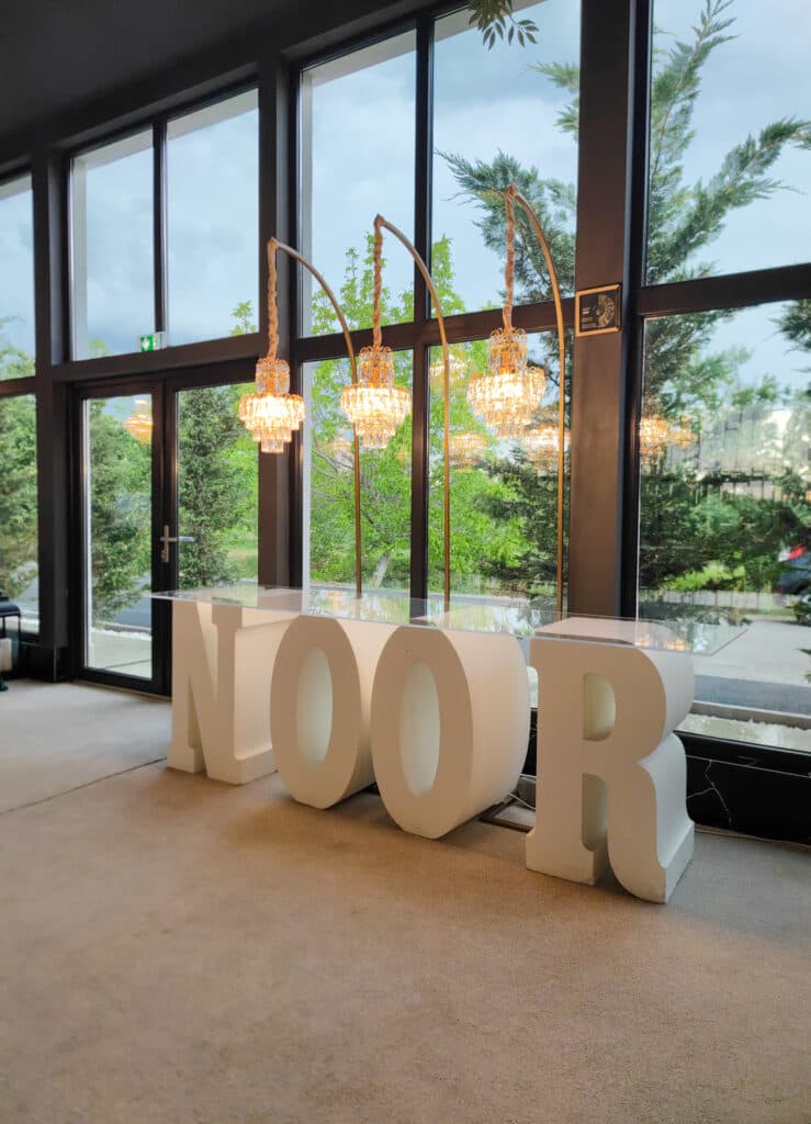 Noor Harmony, detalii de decor — locație de evenimente în Popești-Leordeni