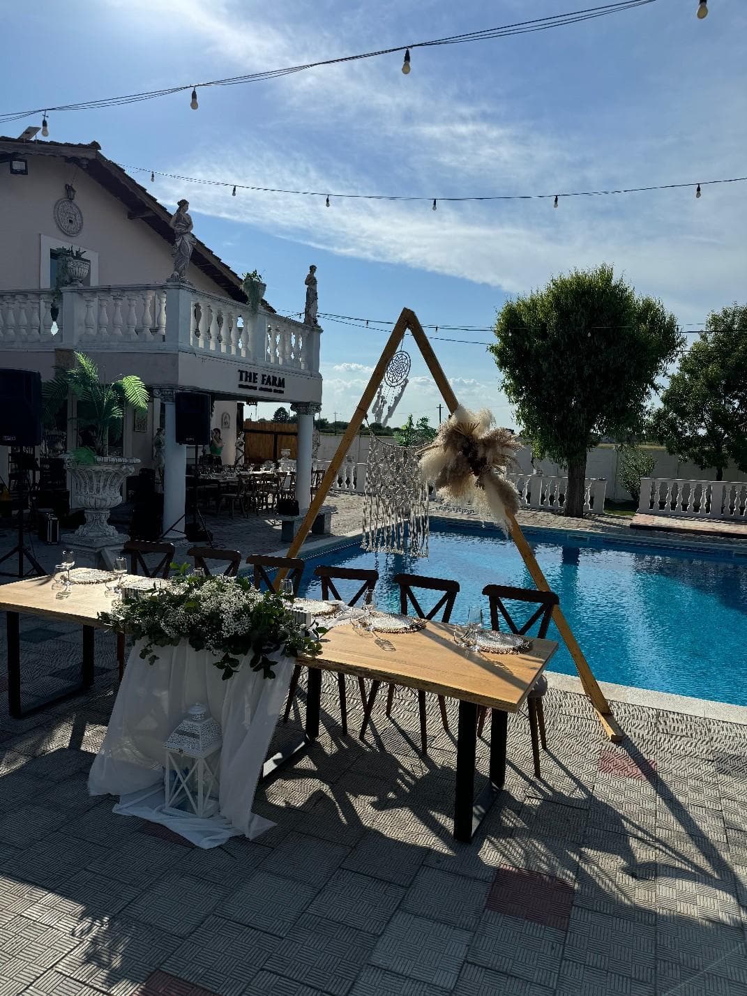 The Farm, aranjamentul de masă — locație de evenimente în Coțofenii din Față