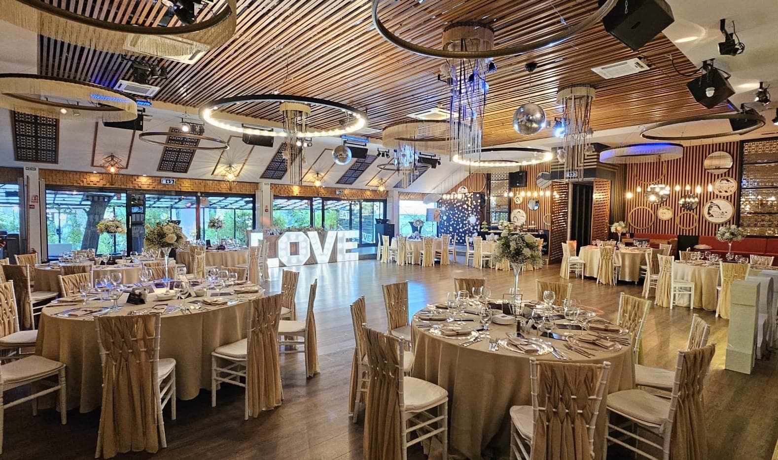 V Lounge by Velveto, sala de evenimente — locație de evenimente în București