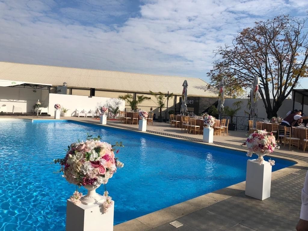 Velveto - Piscina KUNDALINI, piscina — locație de evenimente în București