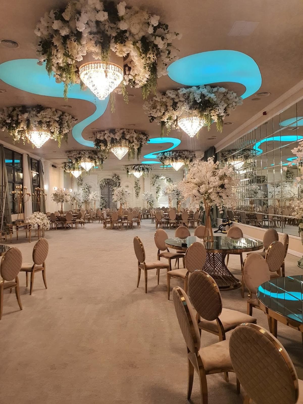 VIP Ballroom, sala pregătită pentru nuntă — locație de evenimente în București