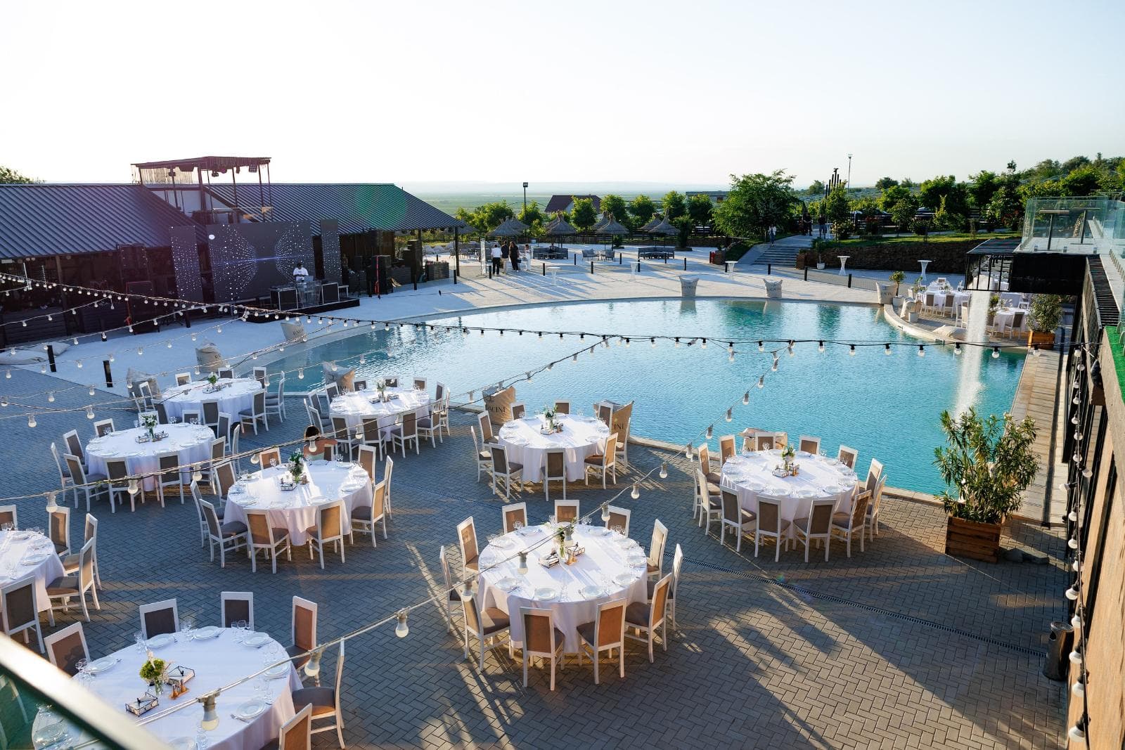 Zero Riviera, piscina — locație de evenimente în Oancea