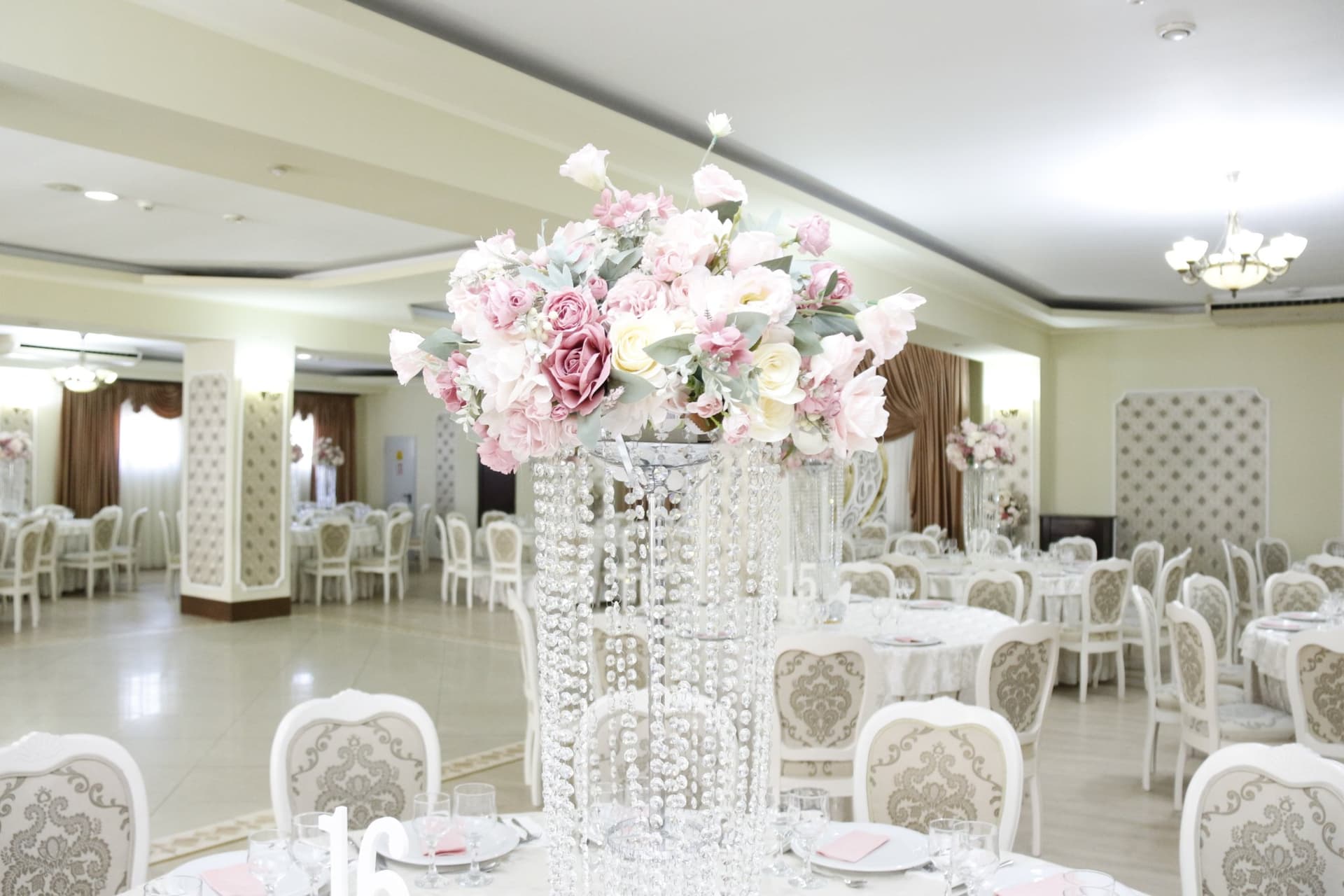 Restaurant Red Sky Braila, sala de evenimente — locație de evenimente în Brăila