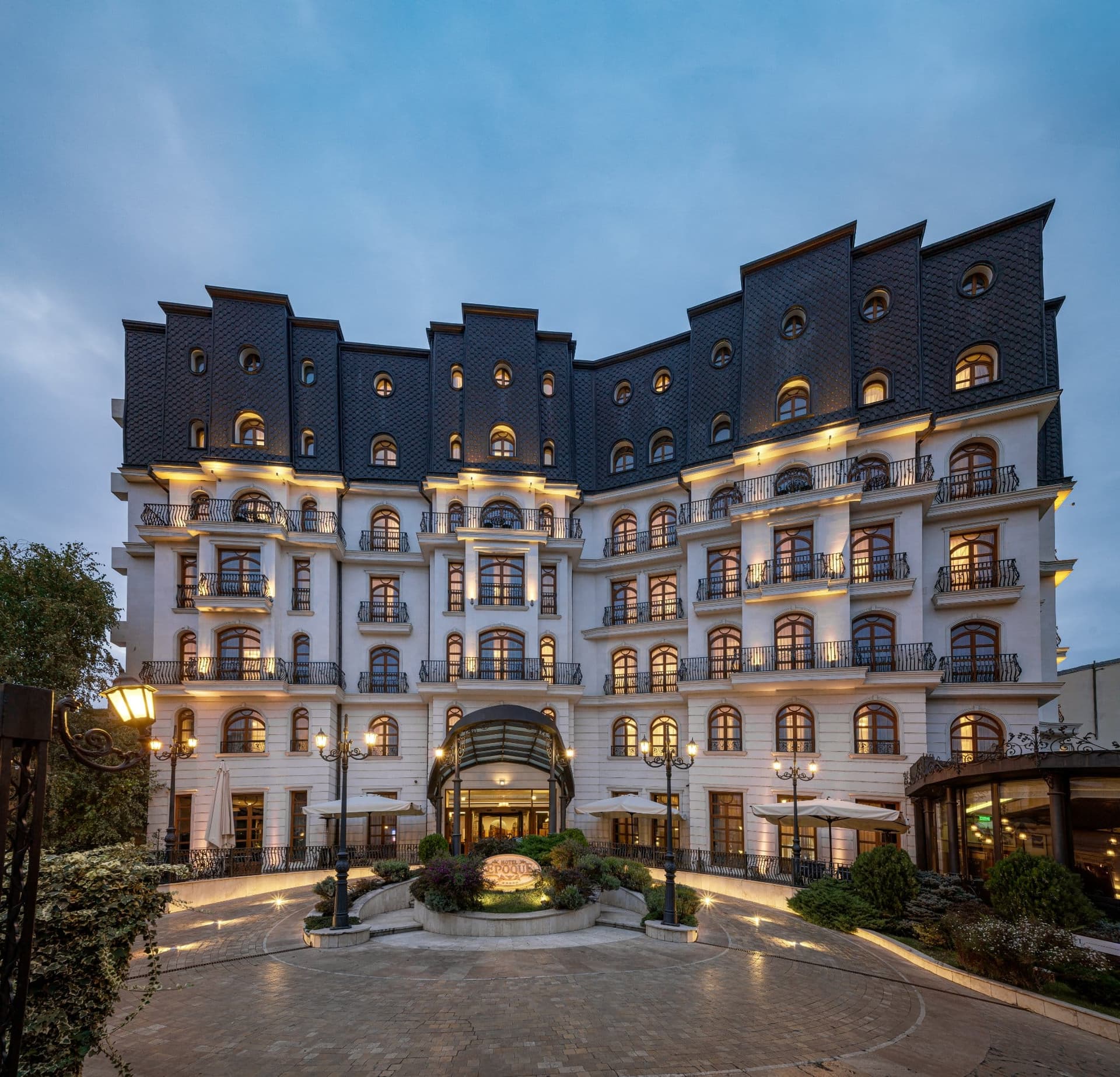 Epoque Hotel Relais & Chateaux, Bucharest, exteriorul locației — locație de evenimente în București