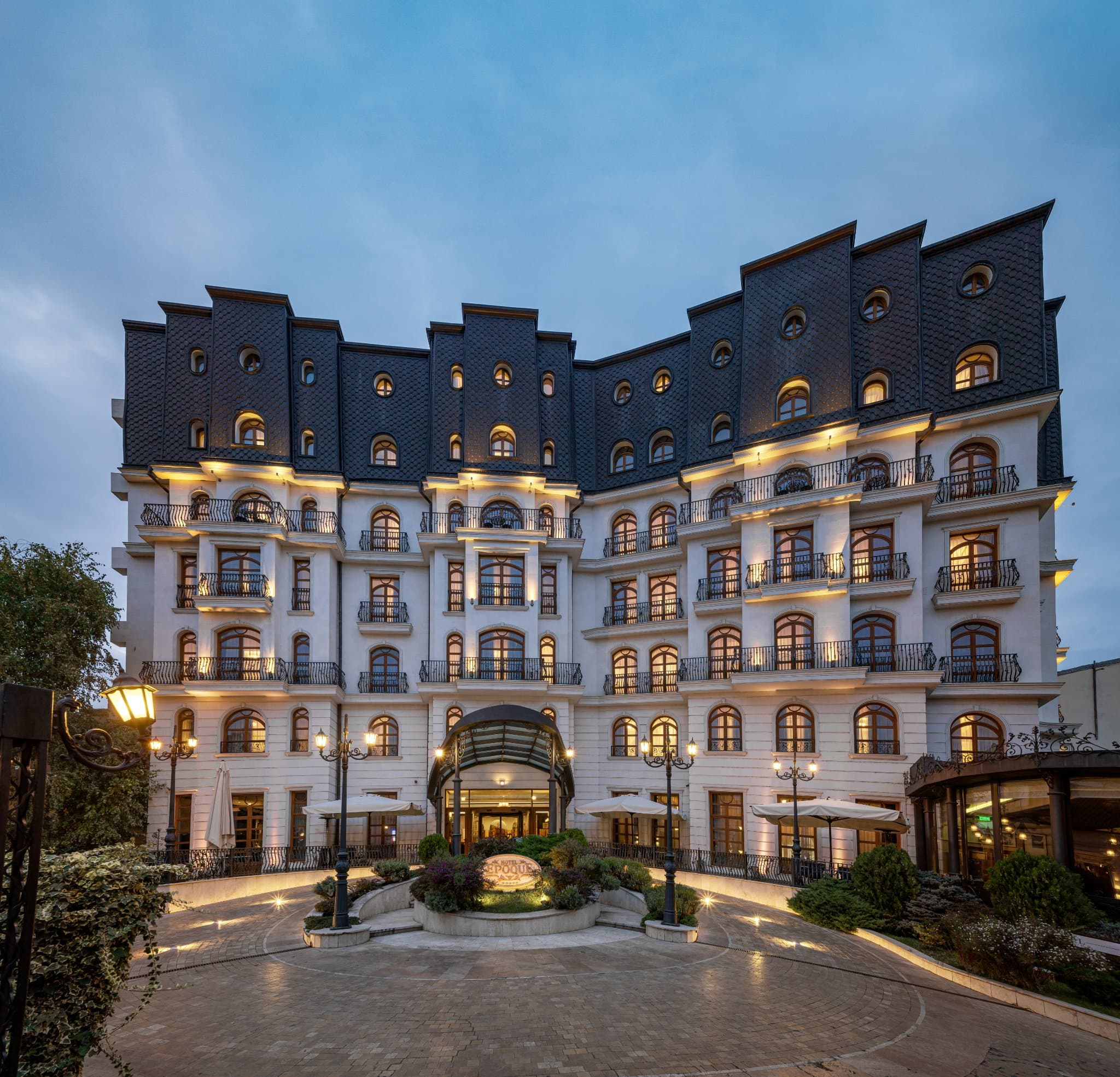 Epoque Hotel Relais & Chateaux, Bucharest, exteriorul locației — locație de evenimente în București
